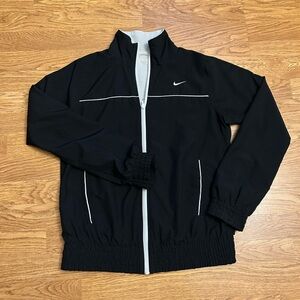 SOLD Black Nike windbreaker
